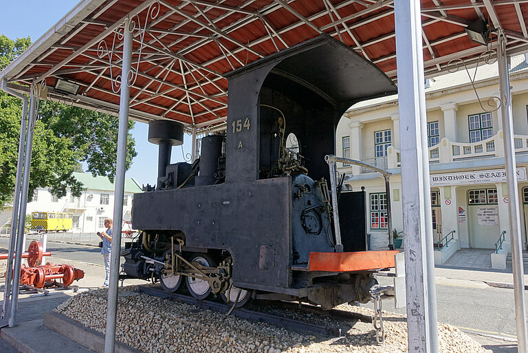 66.jpg 
