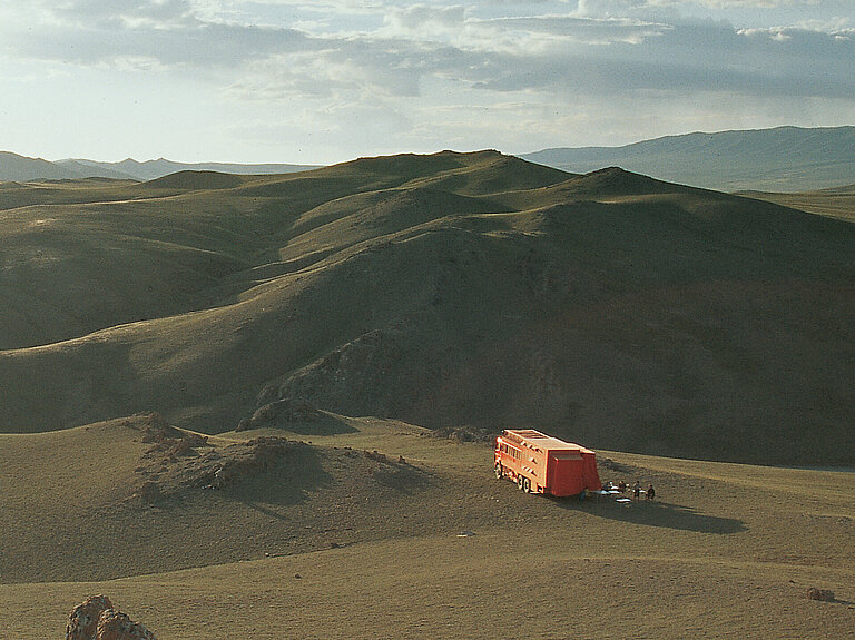 001872.jpg 