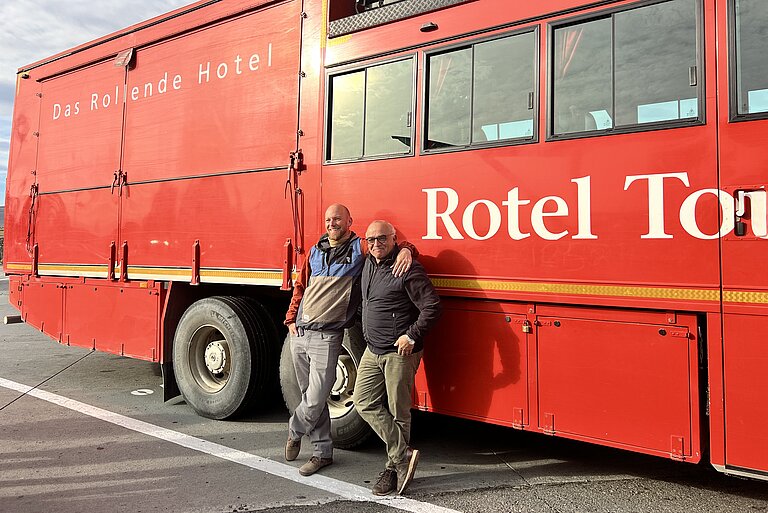 Vielen Dank an Reiseleiter Olli und Fahrer Saïd